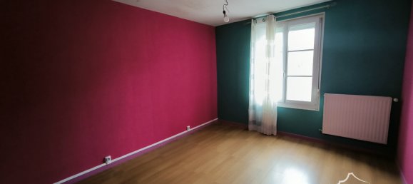 3 bedrooms House in Hargnies, France No. 160129 14