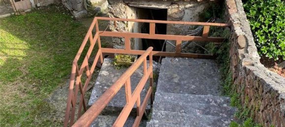 Дом с 10 комнатами в Ревине Лаго, Италия № 89845 4