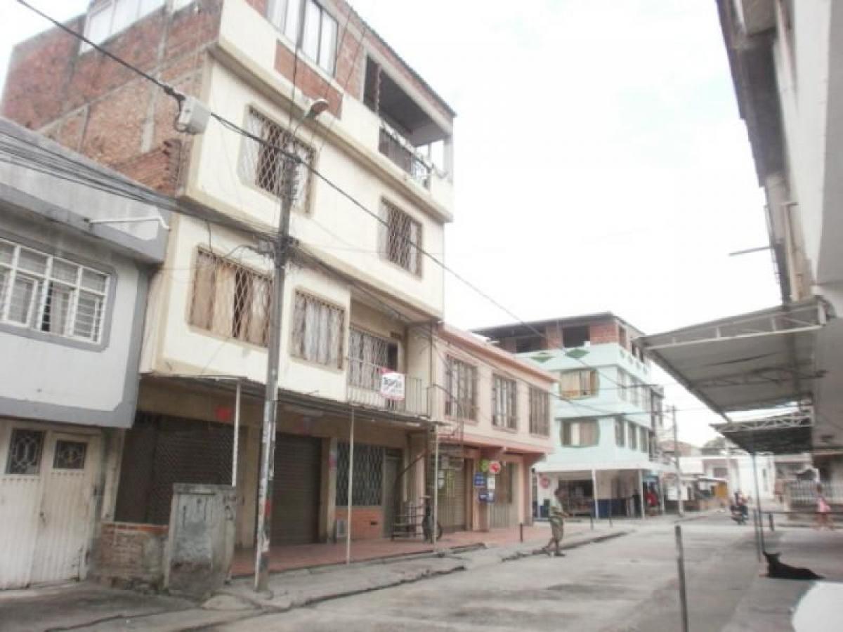 8 bedrooms House in Valle del Cauca, Colombia No. 8961