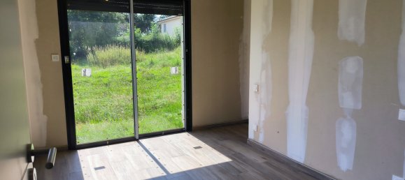 3 bedrooms House in Gironcourt-sur-Vraine, France No. 262880 5