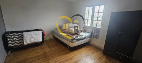 2 bedrooms House in Parassy, France No. 87808 14