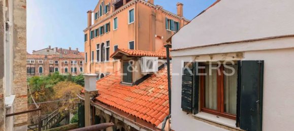 6 rooms Apartment in Venice, Italy No. 127272 15