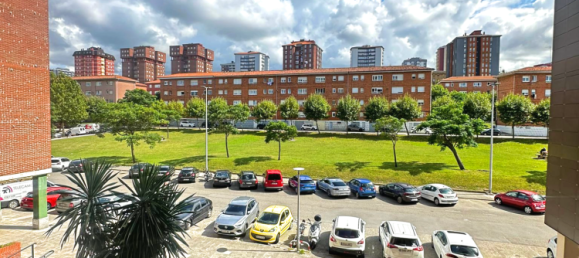 3 bedrooms Apartment in Santander, Spain No. 138755 2