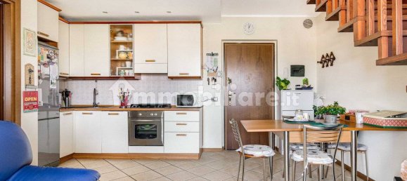 2 bedrooms Apartment in Rescaldina, Italy No. 323746 2