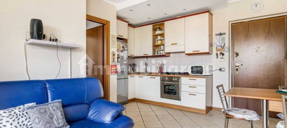 2 bedrooms Apartment in Rescaldina, Italy No. 323746 3