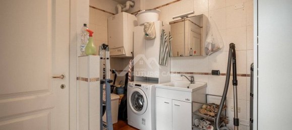 3 bedrooms Apartment in Reggio Emilia, Italy No. 374291 28