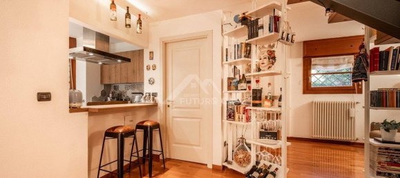 3 bedrooms Apartment in Reggio Emilia, Italy No. 374291 6