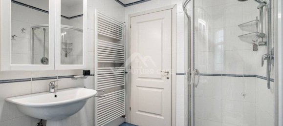 3 bedrooms Apartment in Reggio Emilia, Italy No. 374291 27