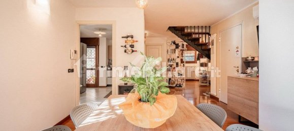 3 bedrooms Apartment in Reggio Emilia, Italy No. 374291 2