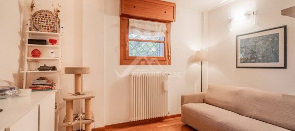 3 bedrooms Apartment in Reggio Emilia, Italy No. 374291 8