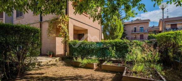 3 bedrooms Apartment in Reggio Emilia, Italy No. 374291 30