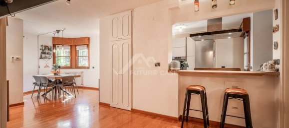 3 bedrooms Apartment in Reggio Emilia, Italy No. 374291 3