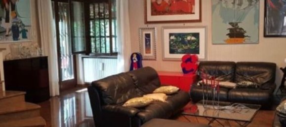 6 rooms House in Cilavegna, Italy No. 115641 9