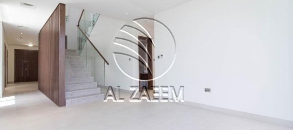 5 bedrooms Villa in Yas Island, UAE No. 29793 3