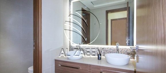 5 bedrooms Villa in Yas Island, UAE No. 29793 9