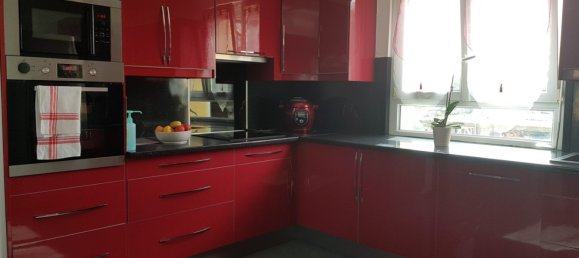 3 bedrooms Villa in Goussainville, France No. 189296 2