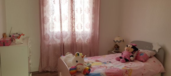 3 bedrooms Villa in Goussainville, France No. 189296 10