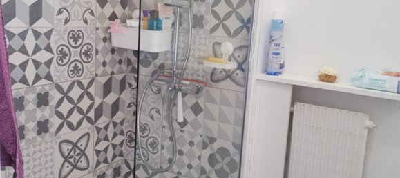 3 bedrooms Villa in Goussainville, France No. 189296 6