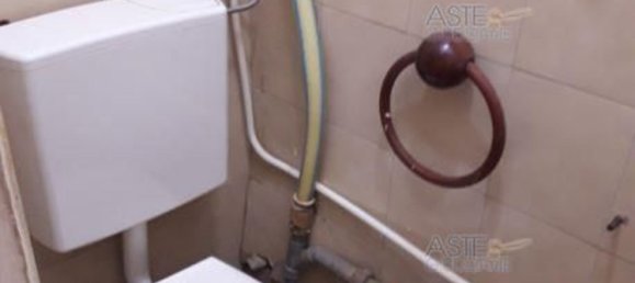 68m² Commercial property in Livorno, Italy No. 312148 10