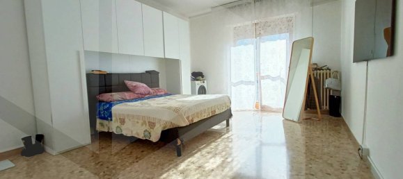 3 rooms Apartment in Termoli, Italy No. 28906 10