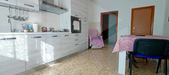 3 rooms Apartment in Termoli, Italy No. 28906 7
