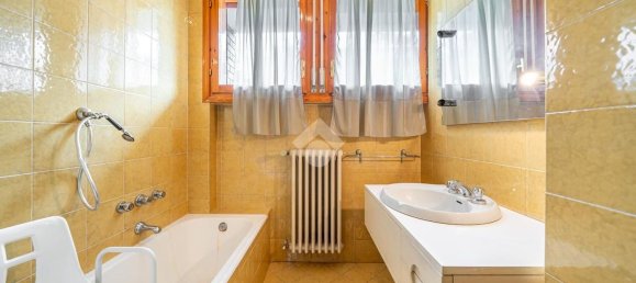 12غرفة فيلا في Reggio Emilia, Italy رقم 285312 21