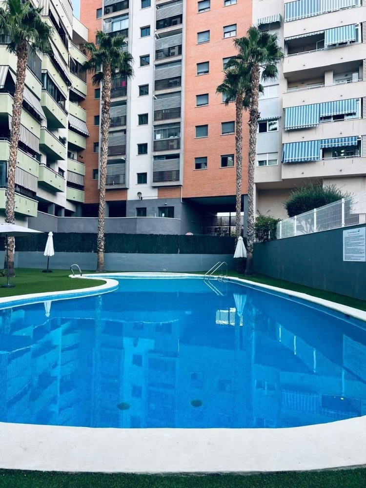 3 Schlafzimmer Wohnung in Alicante, Spain, Nr. 230815