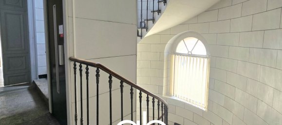 17 rooms Building in Lunel, France No. 294488 4