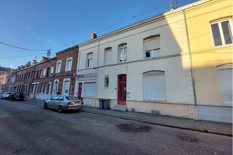 4 rooms Building in Conde-sur-l'Escaut, France No. 93490