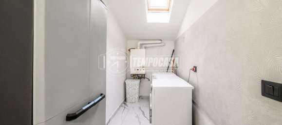 4 rooms Duplex in Vignola, Italy No. 159700 31