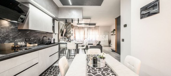 4 rooms Duplex in Vignola, Italy No. 159700 9