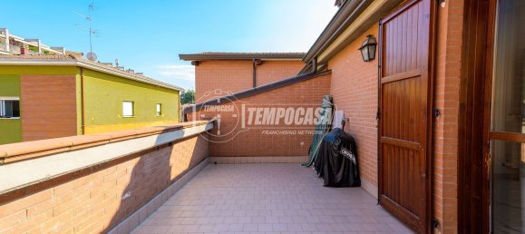 4 rooms Duplex in Vignola, Italy No. 159700 30