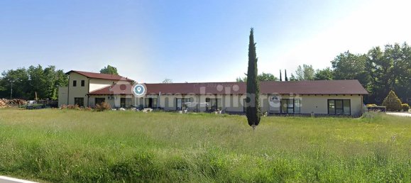 Коммерческая недвижимость с 5 комнатами в Арчидоссо, Италия № 259441 6