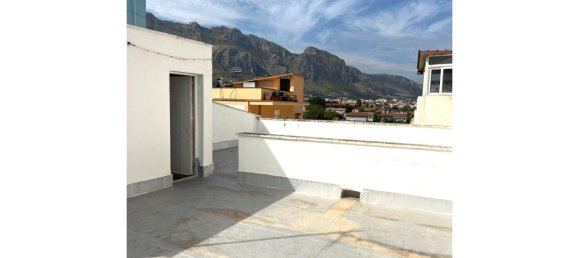 Villa de 4 divisões em Palermo, Italy N.º 39328 16