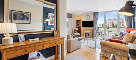 2 bedrooms Apartment in London, United Kingdom No. 5226 2