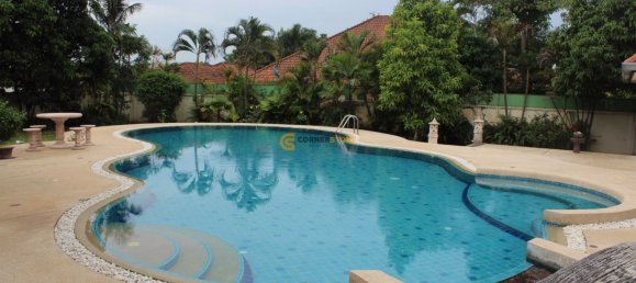 430m² Cafe / restaurant in Pattaya, Thailand No. 1952 3