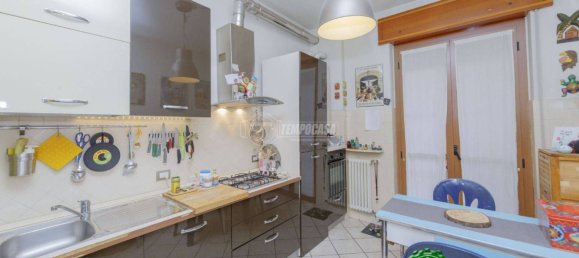 3 bedrooms Apartment in Piacenza, Italy No. 113640 5
