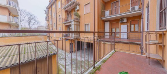 3 bedrooms Apartment in Piacenza, Italy No. 113640 14