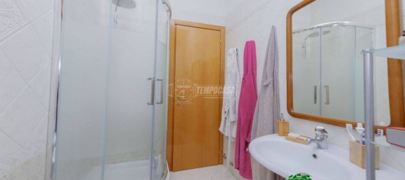 3 bedrooms Apartment in Piacenza, Italy No. 113640 10