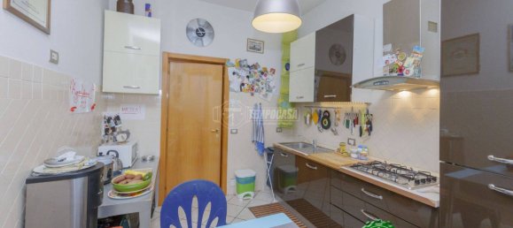 3 bedrooms Apartment in Piacenza, Italy No. 113640 4
