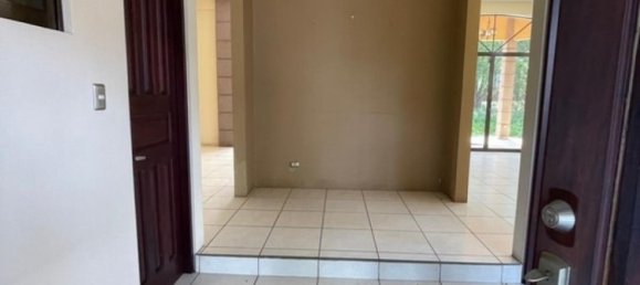 4 chambres house à vendre à Grecia, Grecia , Alajuela, Costa Rica № 106 4