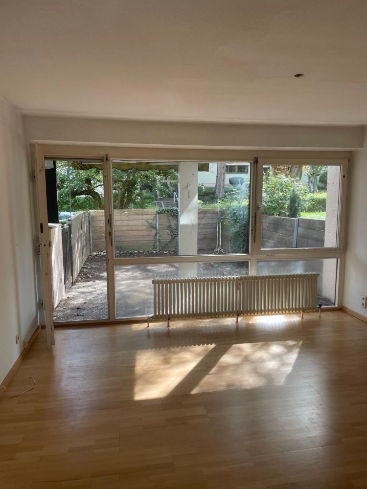 3 chambres Appartement à Esslingen, Germany No. 297373