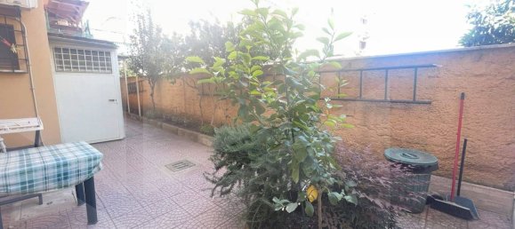 4 rooms Apartment in Rome, Italy No. 28414 3