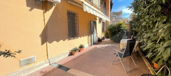 4 rooms Apartment in Rome, Italy No. 28414 4