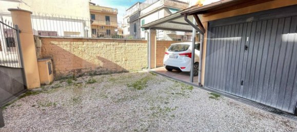 4 rooms Apartment in Rome, Italy No. 28414 13