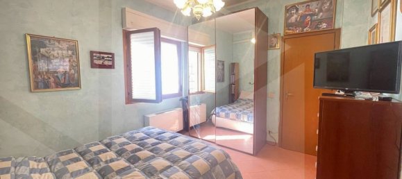 4 rooms Apartment in Rome, Italy No. 28414 26