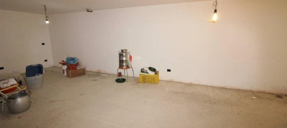 5 rooms House in San Benedetto del Tronto, Italy No. 75293 20