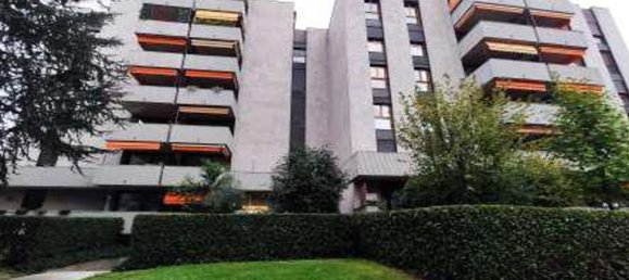 5 bedrooms Penthouse in Saronno, Italy No. 372599 5