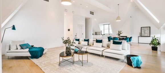 5 bedrooms Penthouse in Saronno, Italy No. 372599 13