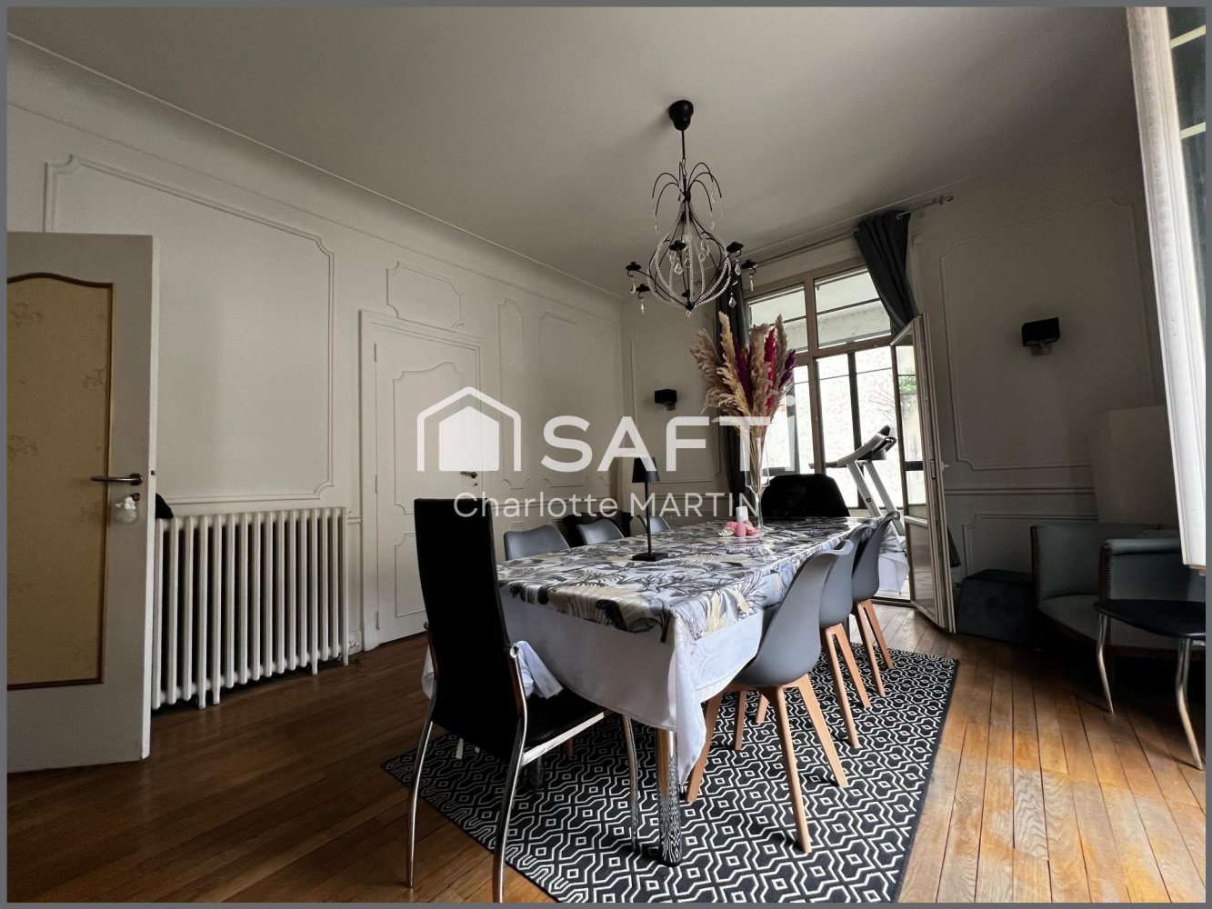 5 bedrooms House in Vierzon, France No. 272727